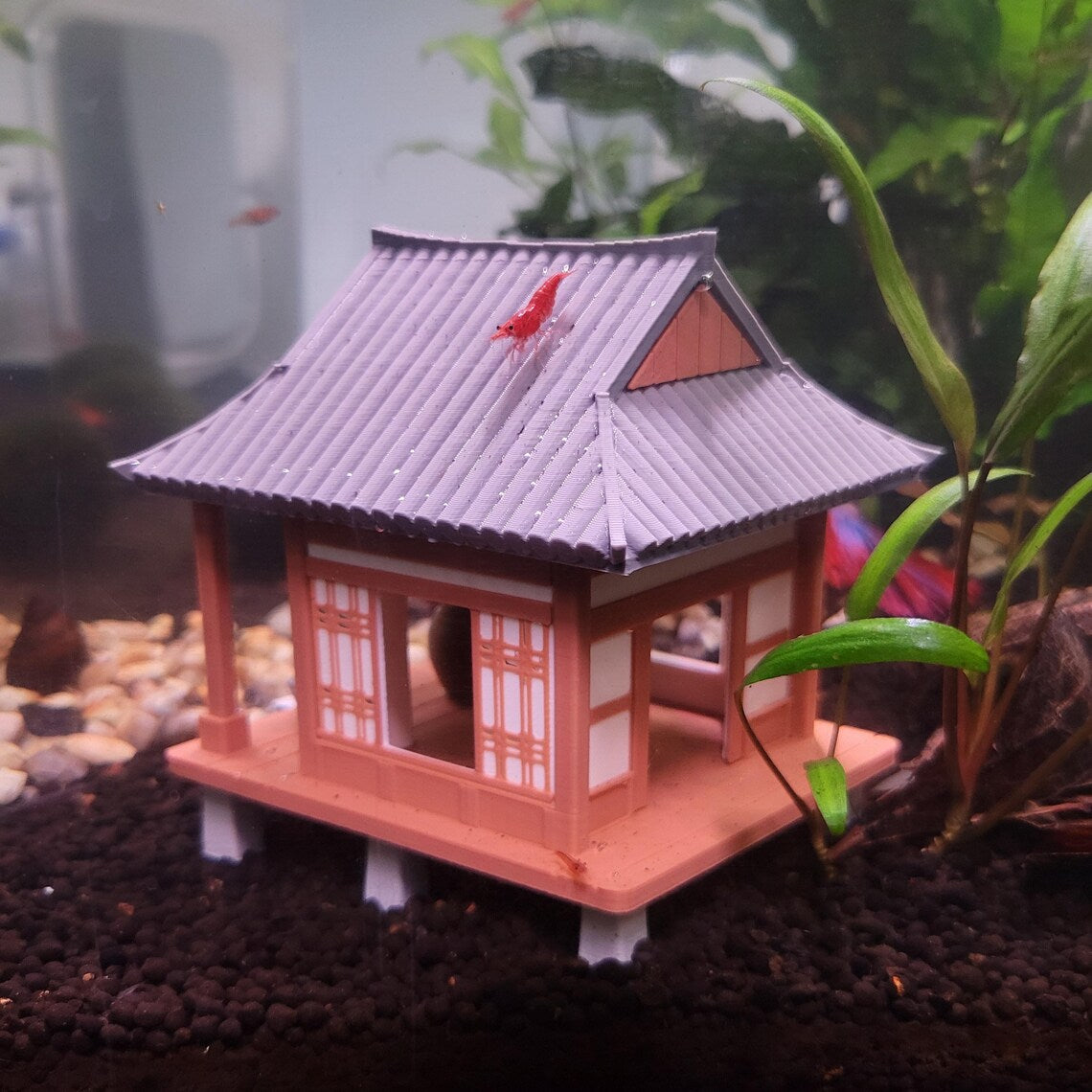 Refugio Decorativo en Forma de Edificio Tradicional para Peces y Camarones en Acuarios Pequeños